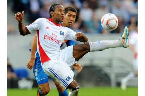 Ze Roberto hat seit mehr als zehn Jahren das Gesicht der Bundesliga geprägt. Nach Stationen bei Bayer Leverkusen, Bayern München, noch einmal Bayern München spielt der 38-Jährige nun beim HSV,...