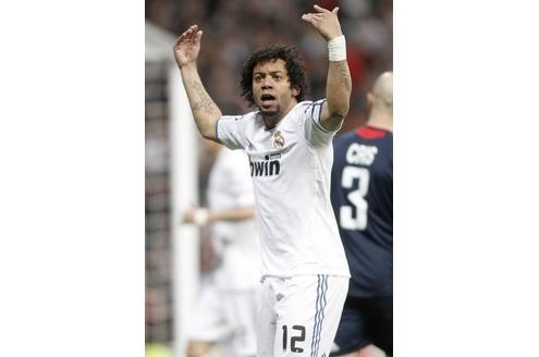 Marcelo wird „El loco“, der Verrückte, genannt. Er ist einer der Spieler im Team Mourinhos, der die meisten Witze macht.