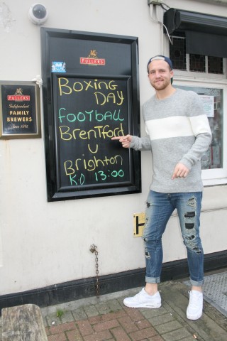 Am 26. Dezember ist der Boxing Day: Philipp Hofmann empfängt Brighton mit Brentford.