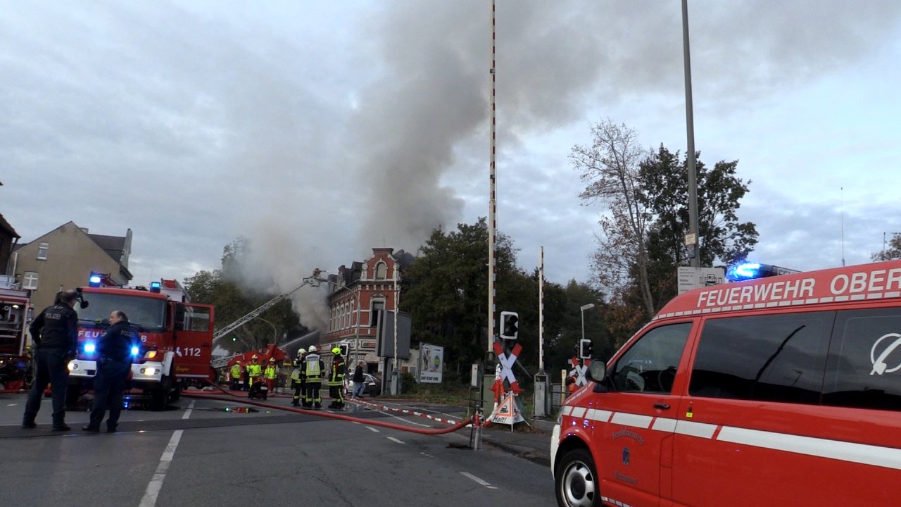 Brand In Duisburger Kultkneipe: 3 Schwerverletzte, Polizei Ermittelt ...