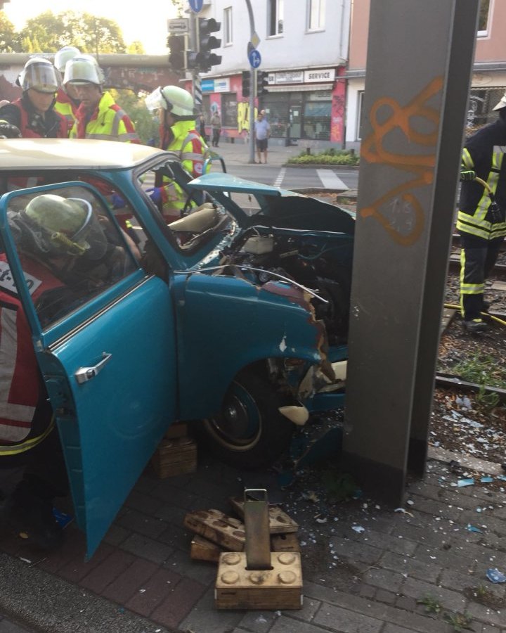 Dortmund Unfall Trabbi.jpeg