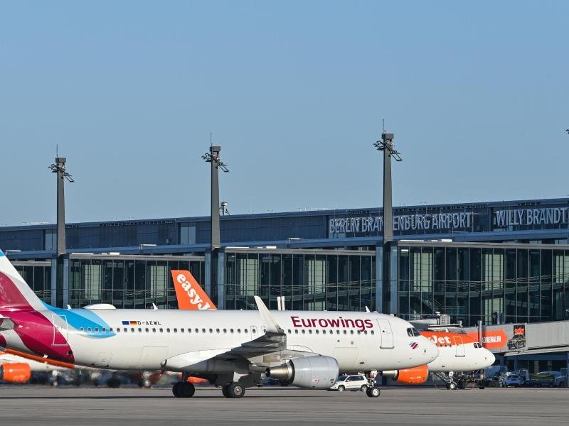 Eurowings will sein Flugangebot zu den Osterferien deutlich aufstocken.