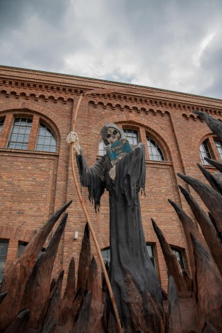 Das Grusellabyrinth in Bottrop hat einen neuen Namen und neue Attraktionen. (Archivbild)