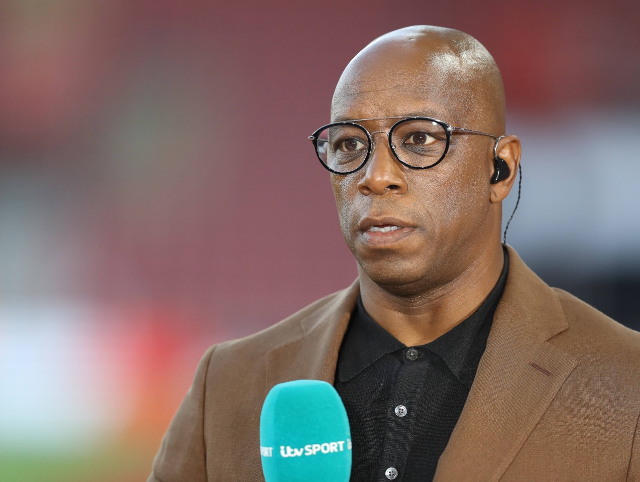 Eilt Sancho zur Hilfe: Ian Wright.