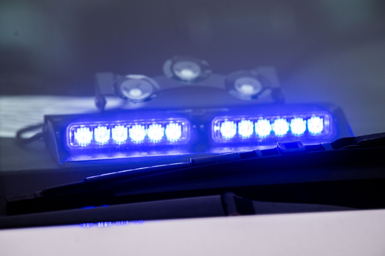 Polizeibeamte haben am Mittwoch einen Mann tödlich verletzt in seiner Wohnung in Köln gefunden. (Symbolbild)
