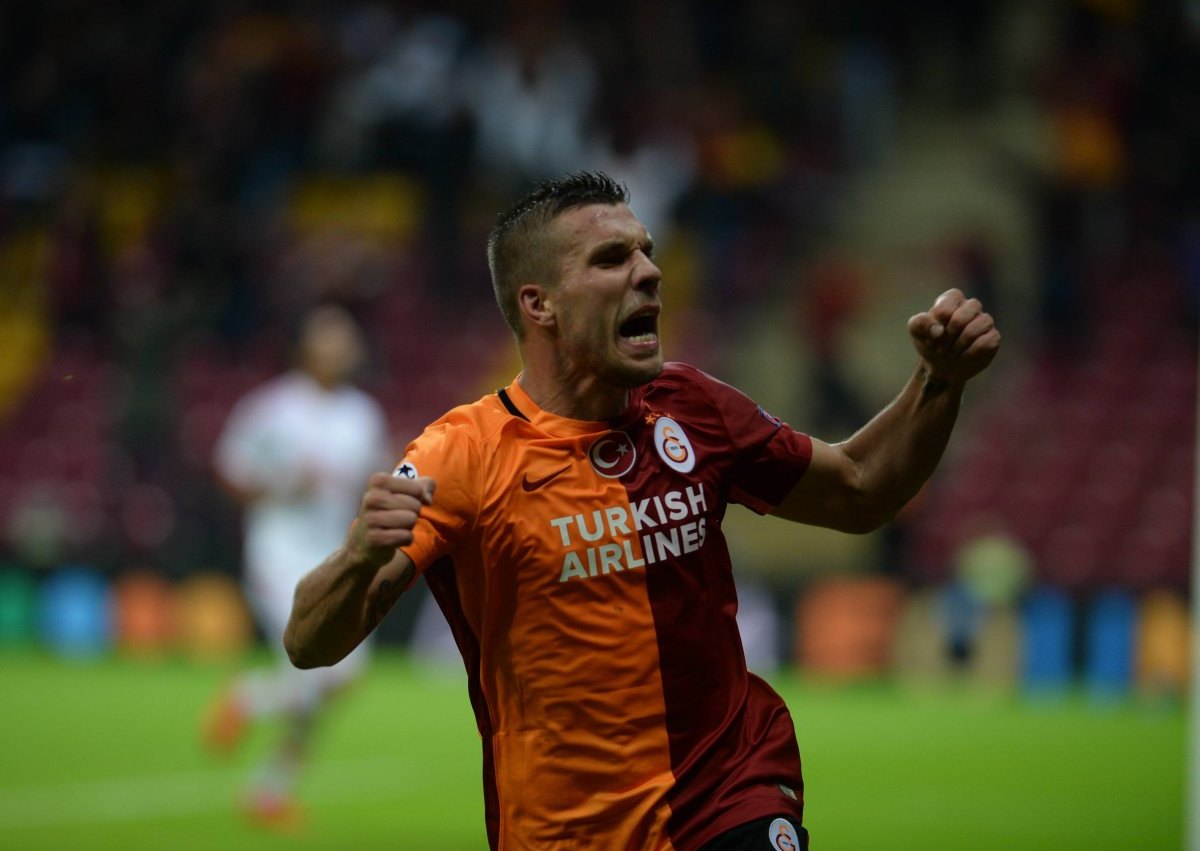 Lukas-Podolski-Galatasaray-Istanbul.jpg