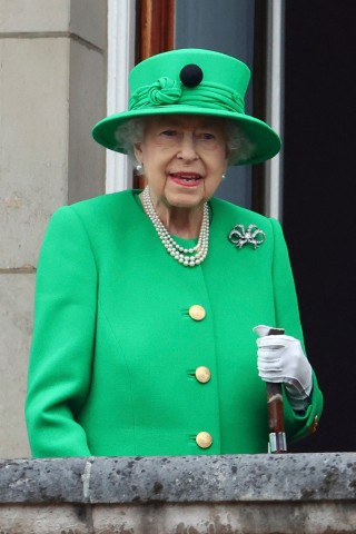 Queen Elizabeth II. auf dem Balkon des Buckingham Palastes. (Archivbild)