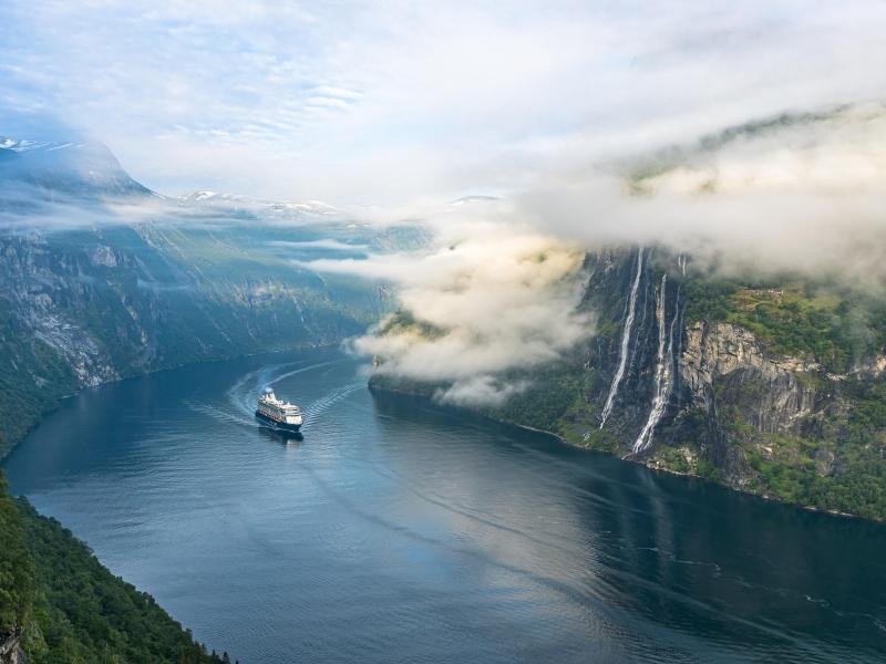 Tui Cruises steuert ab 22. August wieder Norwegen an - allerdings nur mit geimpften Reisenden.