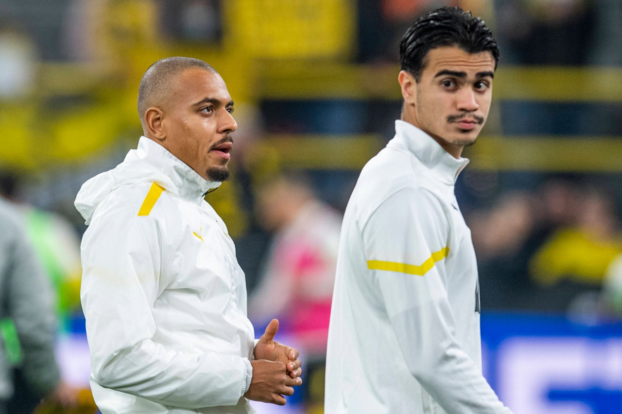 Bei Borussia Dortmund überrascht Donyell Malen mit radikalem Harschnitt.