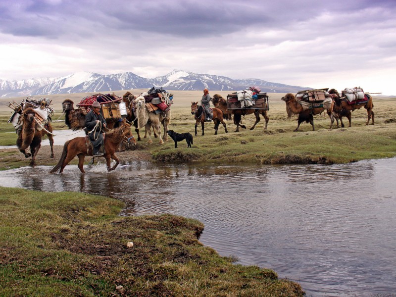 Zu Besuch bei mongolischen Nomaden