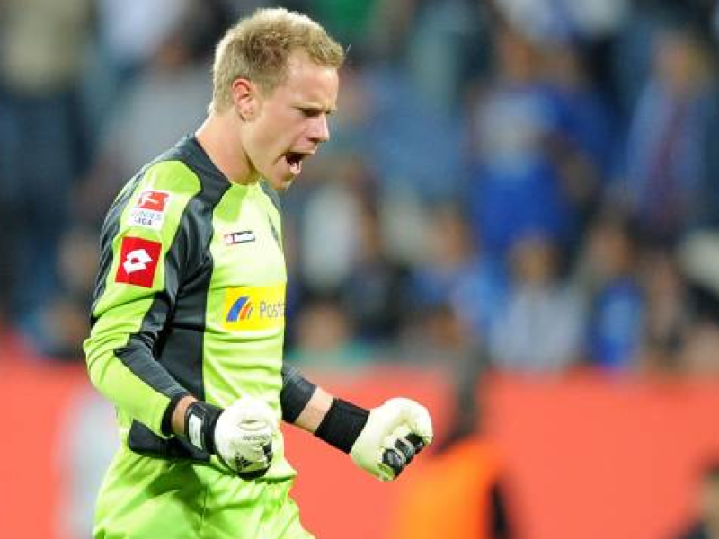 In Baillys Fußstapfen trat der 19-jährige Shootingstar von Borussia Mönchengladbach. Marc-André ter Stegen startete zu Beginn der Saison 2010/2011 als Keeper von Borussias Reserve. Als...