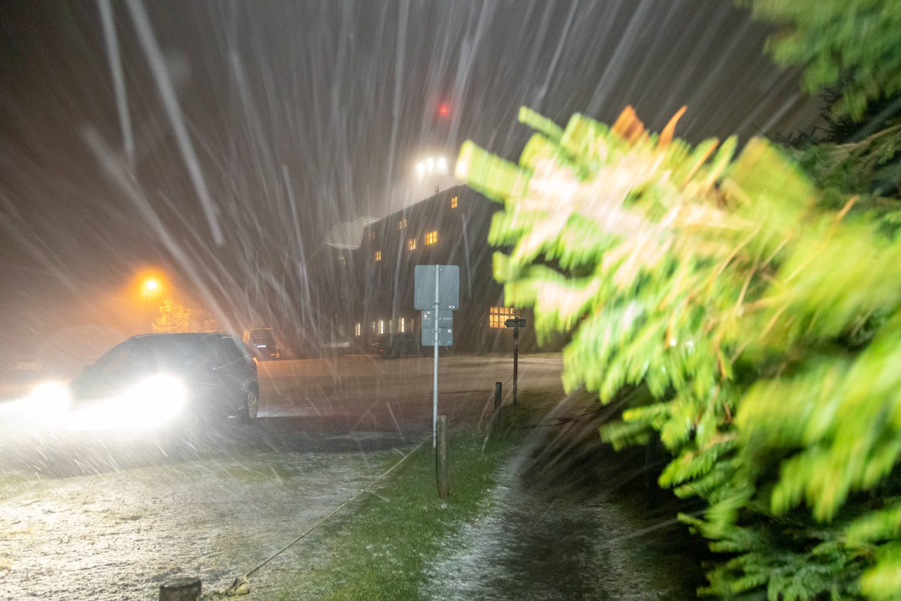 Wetter in NRW: Sturm und Schnee im Anmarsch!