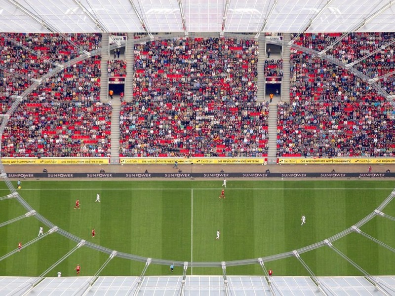 Luftbild, BayArena, Bay-Arena, Bayer Leverkusen gegen FSC Mainz 2:2, Fussballstadion, Bundesliga, Fansblocks,  Leverkusen, Rheinland, Nordrhein-Westfalen, Deutschland, Europa