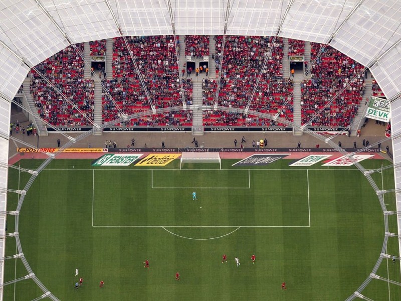 Luftbild, BayArena, Bay-Arena, Bayer Leverkusen gegen FSC Mainz 2:2, Fussballstadion, Bundesliga, Fansblocks,  Leverkusen, Rheinland, Nordrhein-Westfalen, Deutschland, Europa