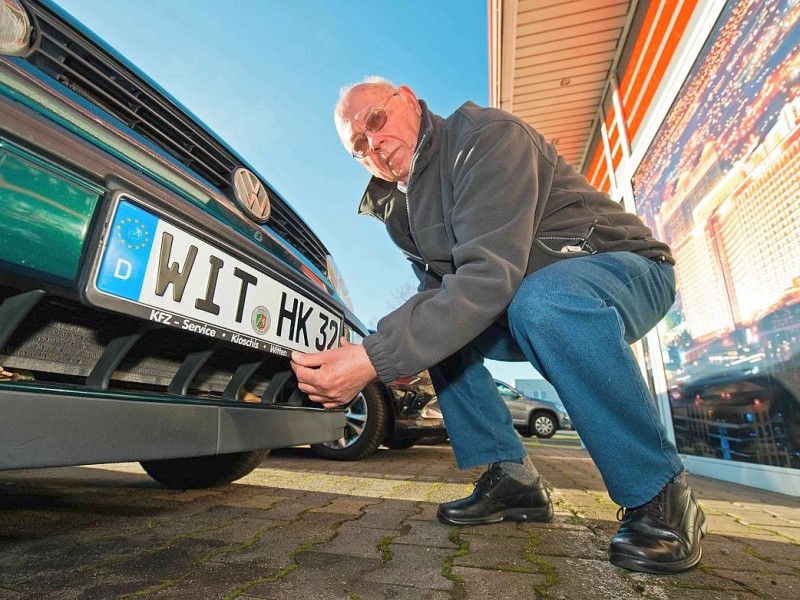 Mehr als 20.000 Autos mit neuen 'alten' Kennzeichen in NRW 