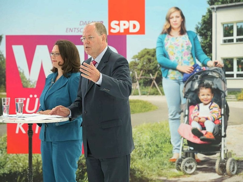 Neben den Auftritten ihres Spitzenkandidaten will die SPD vor allem mit persönlichen Hausbesuchen punkten. Bis zu den Wahlen...