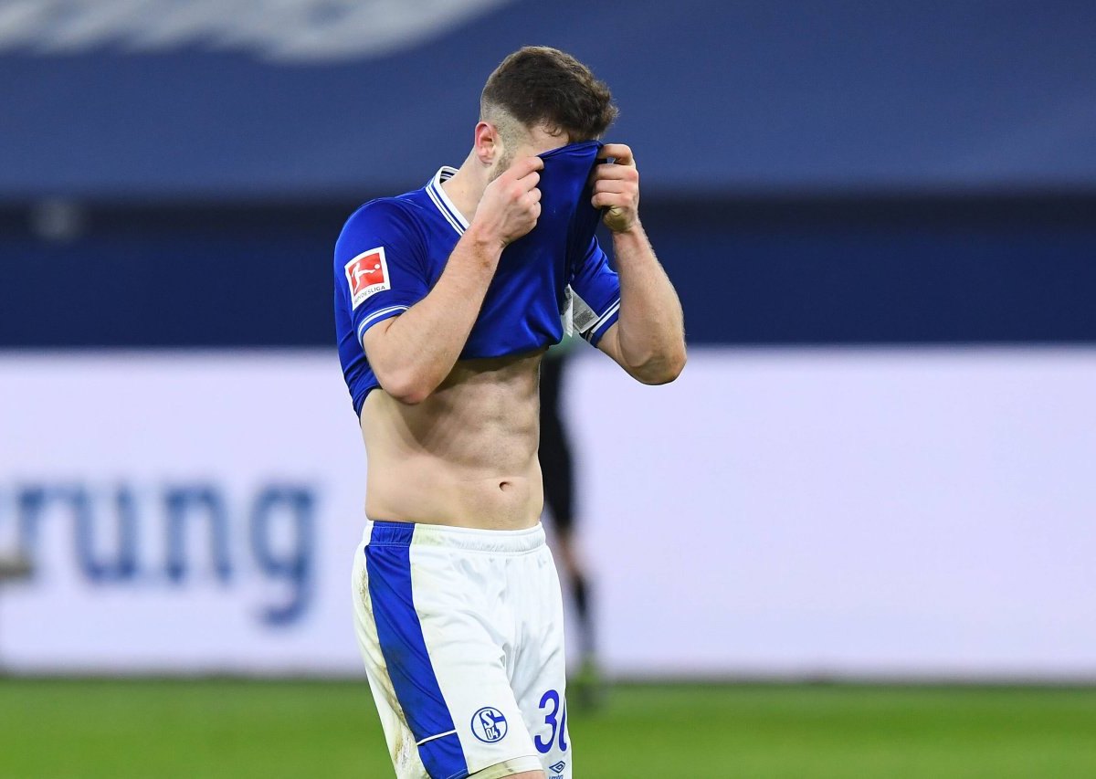 schalke-shkodran-mustafi.jpg