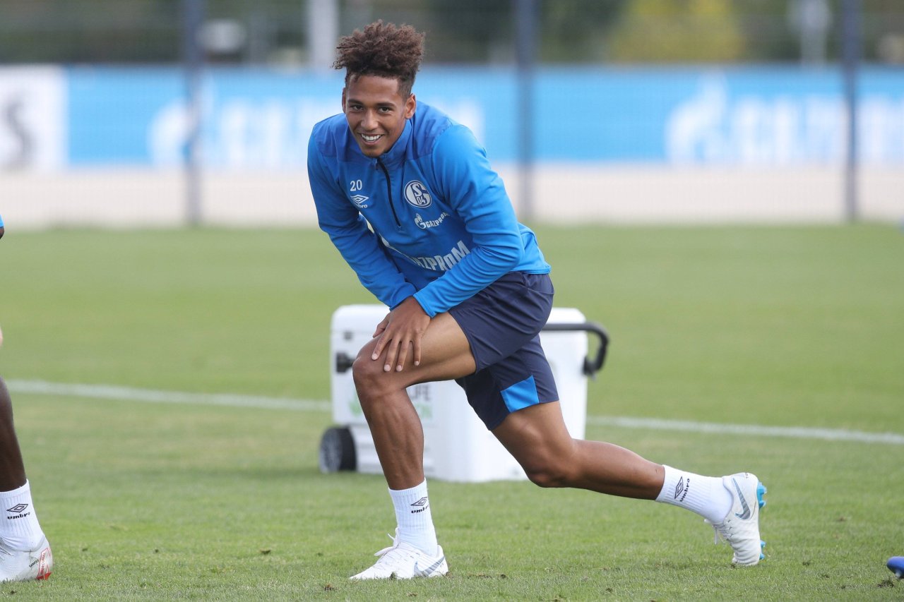 FC Schalke 04: Thilo Kehrer - So viel verdient er bei PSG - DerWesten.de