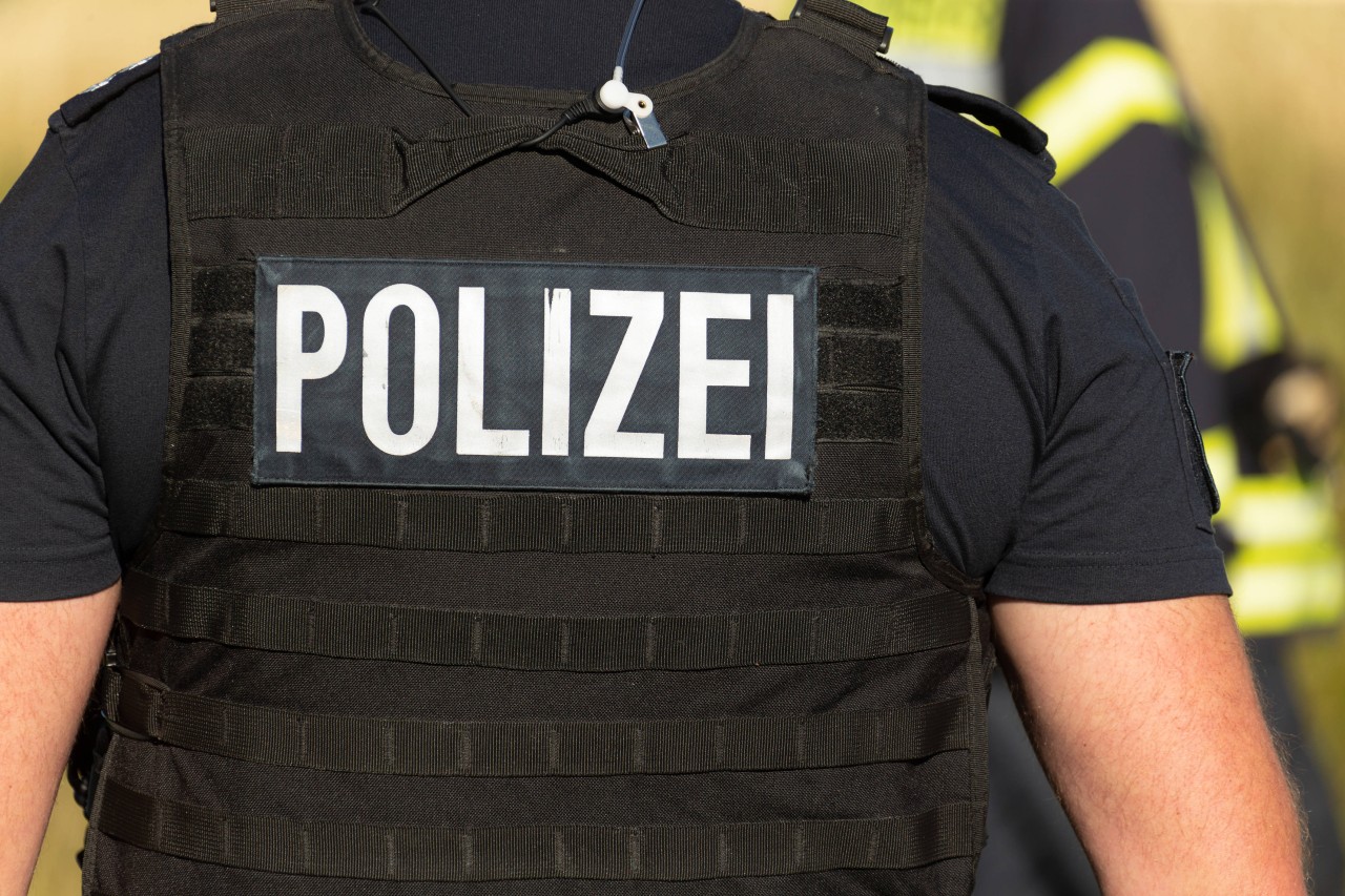 In Dormtund wurde die Polizei zu einem Streit gerufen – und selbst Opfer der Streithähne. (Symbolbild)