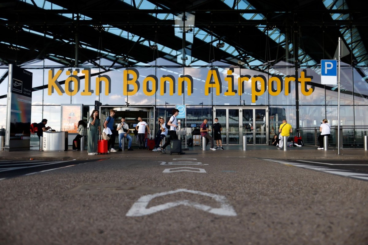 Flughafen Köln Bonn.jpg