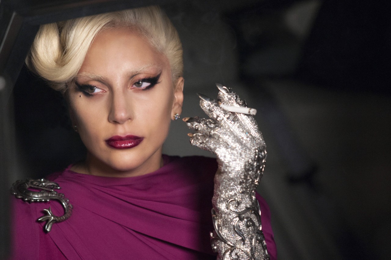 In Staffel 5 von „American Horror Story“ spielte Lady Gaga die Rolle einer blutrünstigen Hotelbesitzerin.