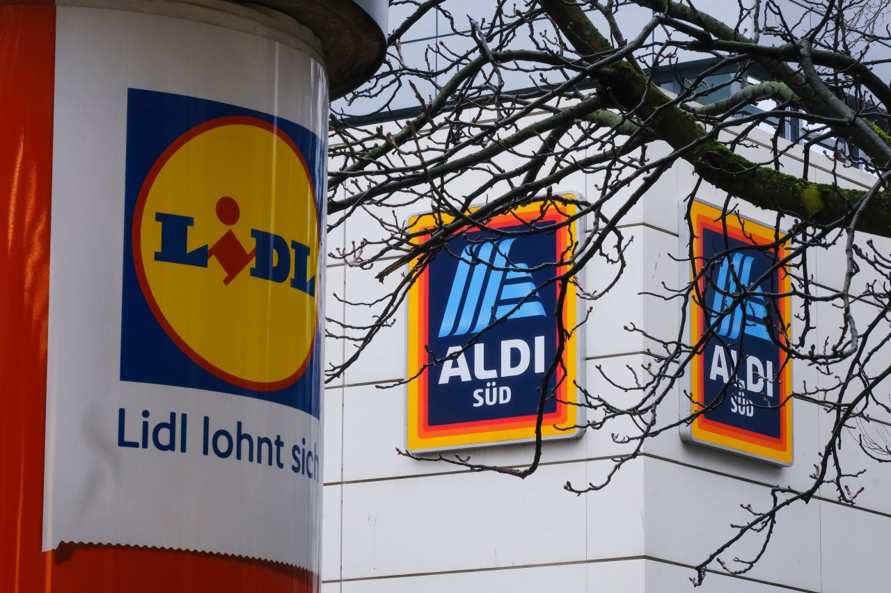 Aldi, Lidl und Co.: Hersteller von Produkten zeigen sich immer trickreicher, um Preise zu erhöhen. (Symbolfoto)