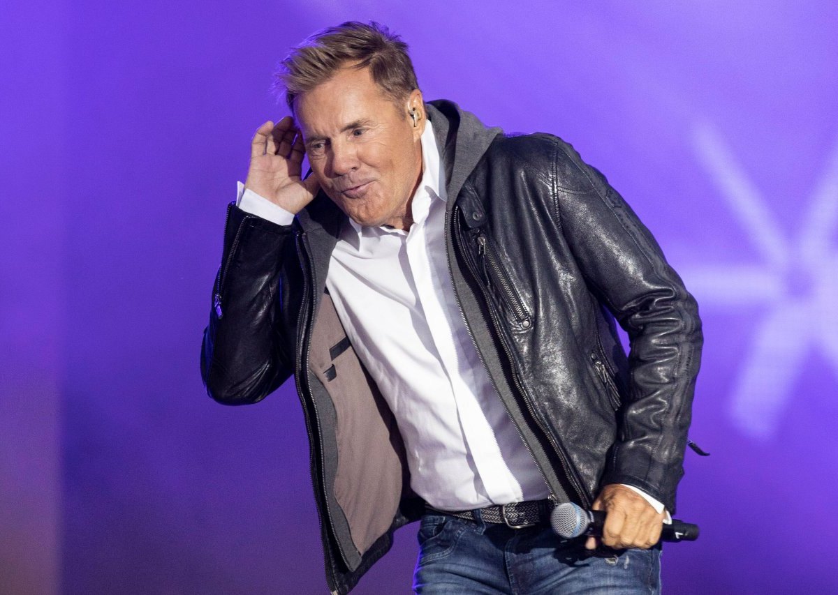 Dieter Bohlen auf der Bühne.jpg