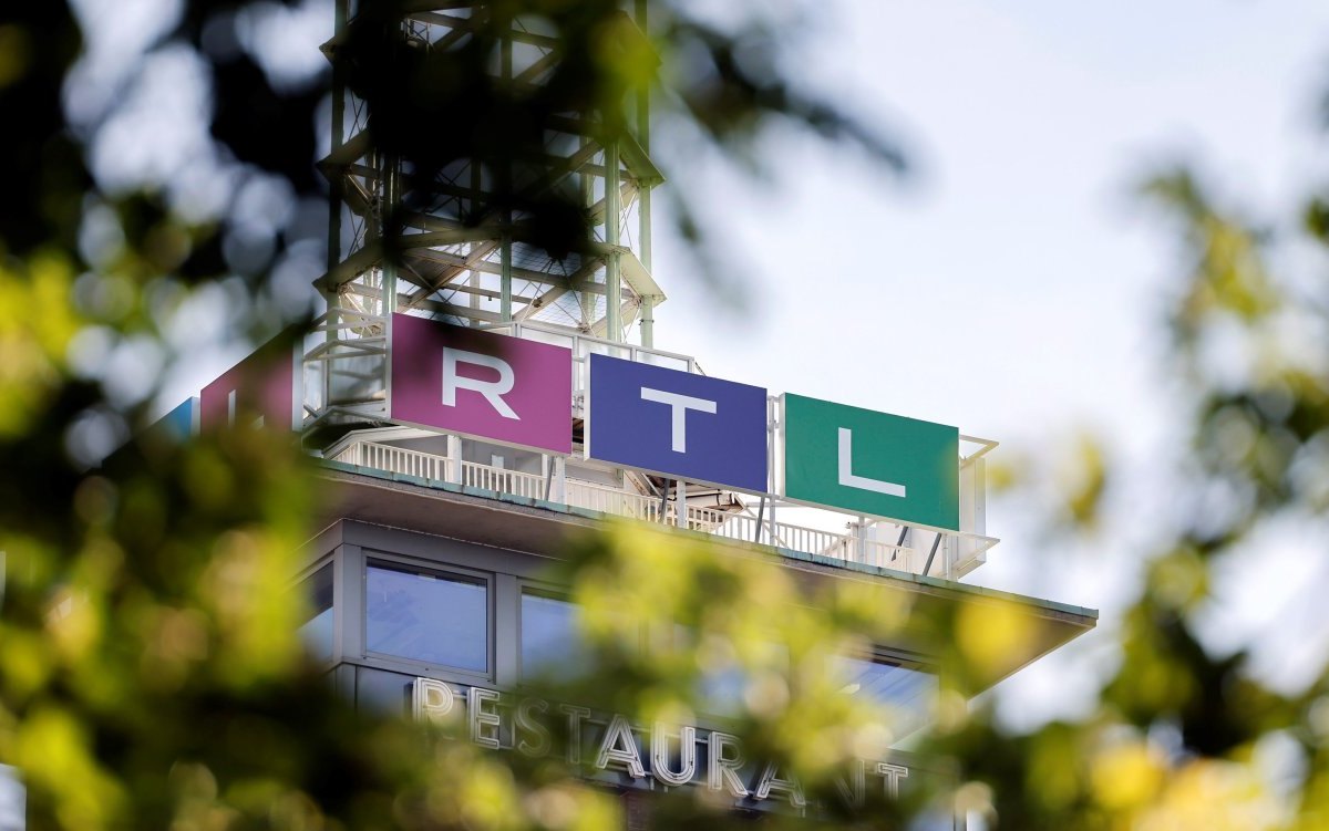 RTL-Logo-Make-Love-Fake-Love.jpg