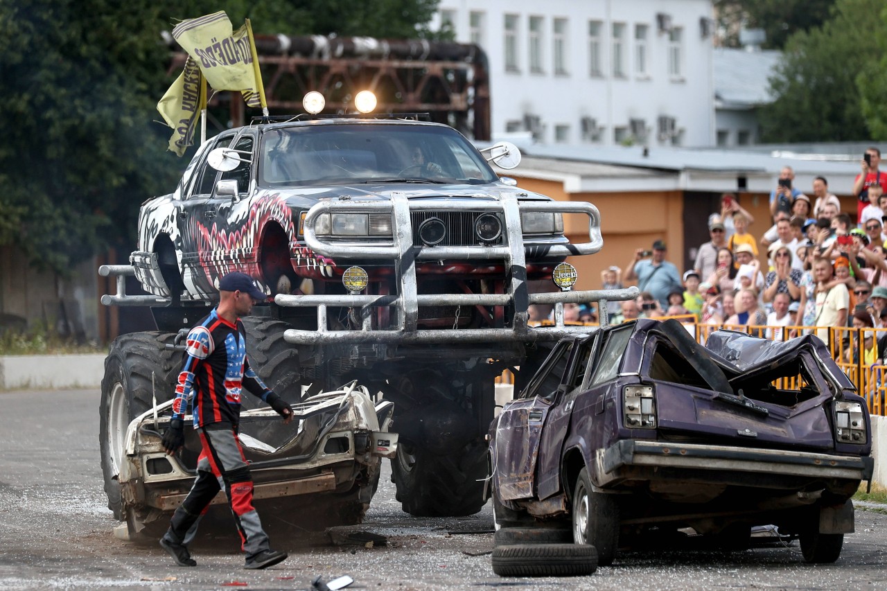 Eine Monster-Truck-Show in Bochum sorgt immer wieder für Ärger. (Symbolbild)