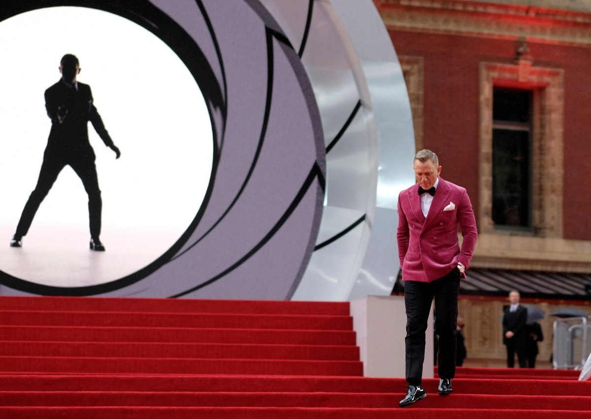 James-Bond.jpg