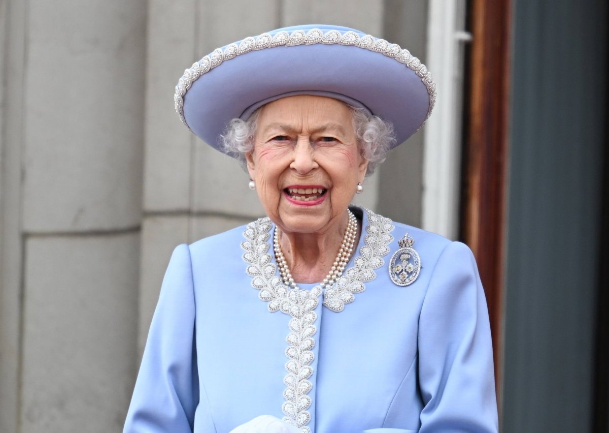 Queen-Elizabeth-II-BBC.jpg