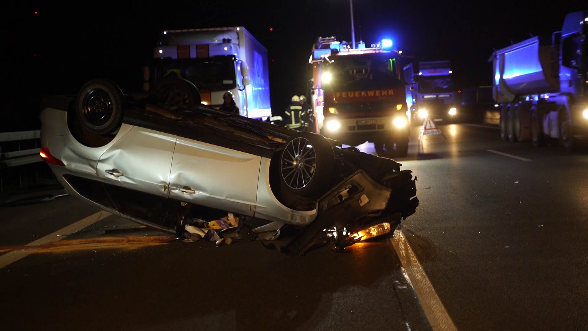 A2 Im Ruhrgebiet: Fahrer Flüchtet Nach Unfall! Hubschrauber-Fahndung ...