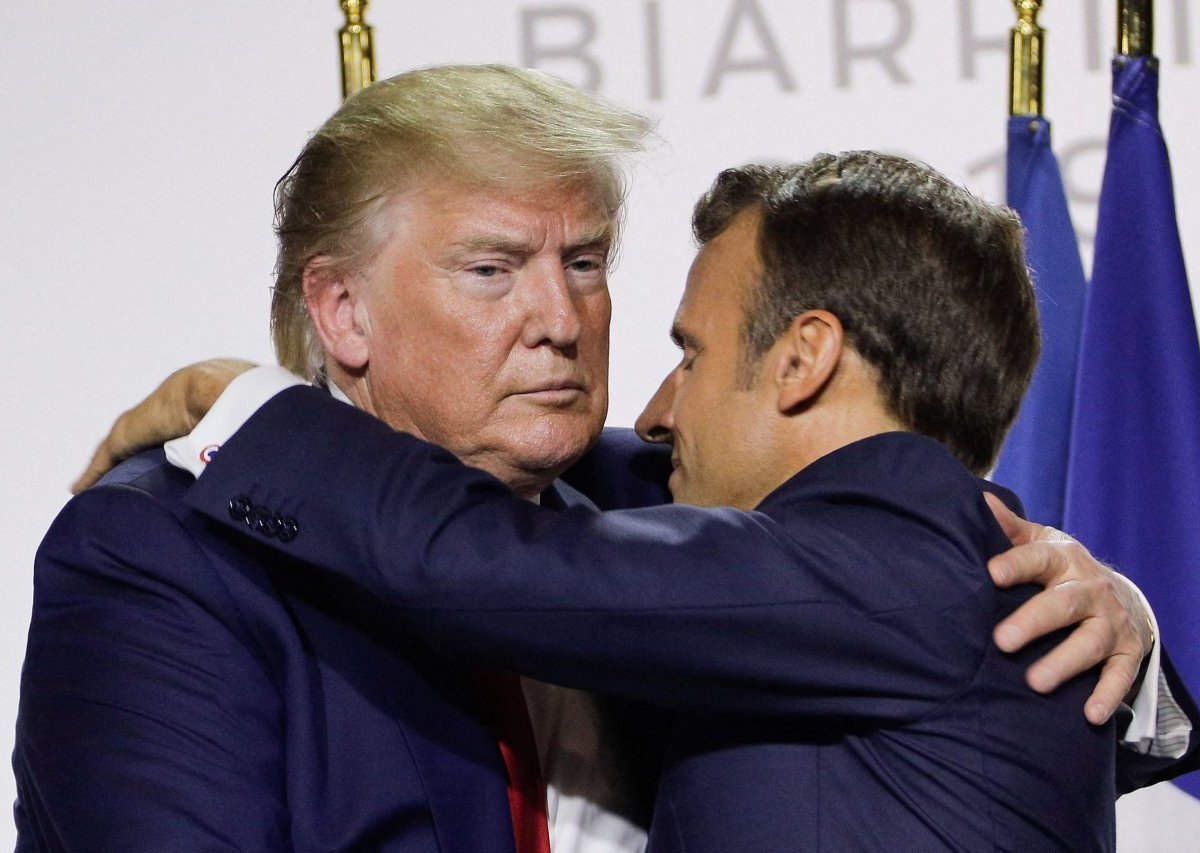 Trump macron info FBI.jpg