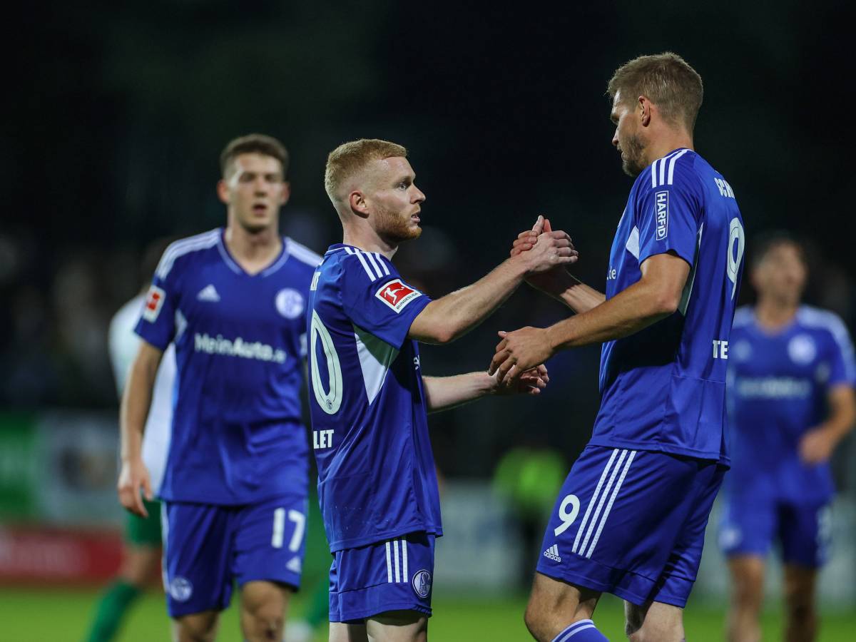 Mollet Schalke Gütersloh