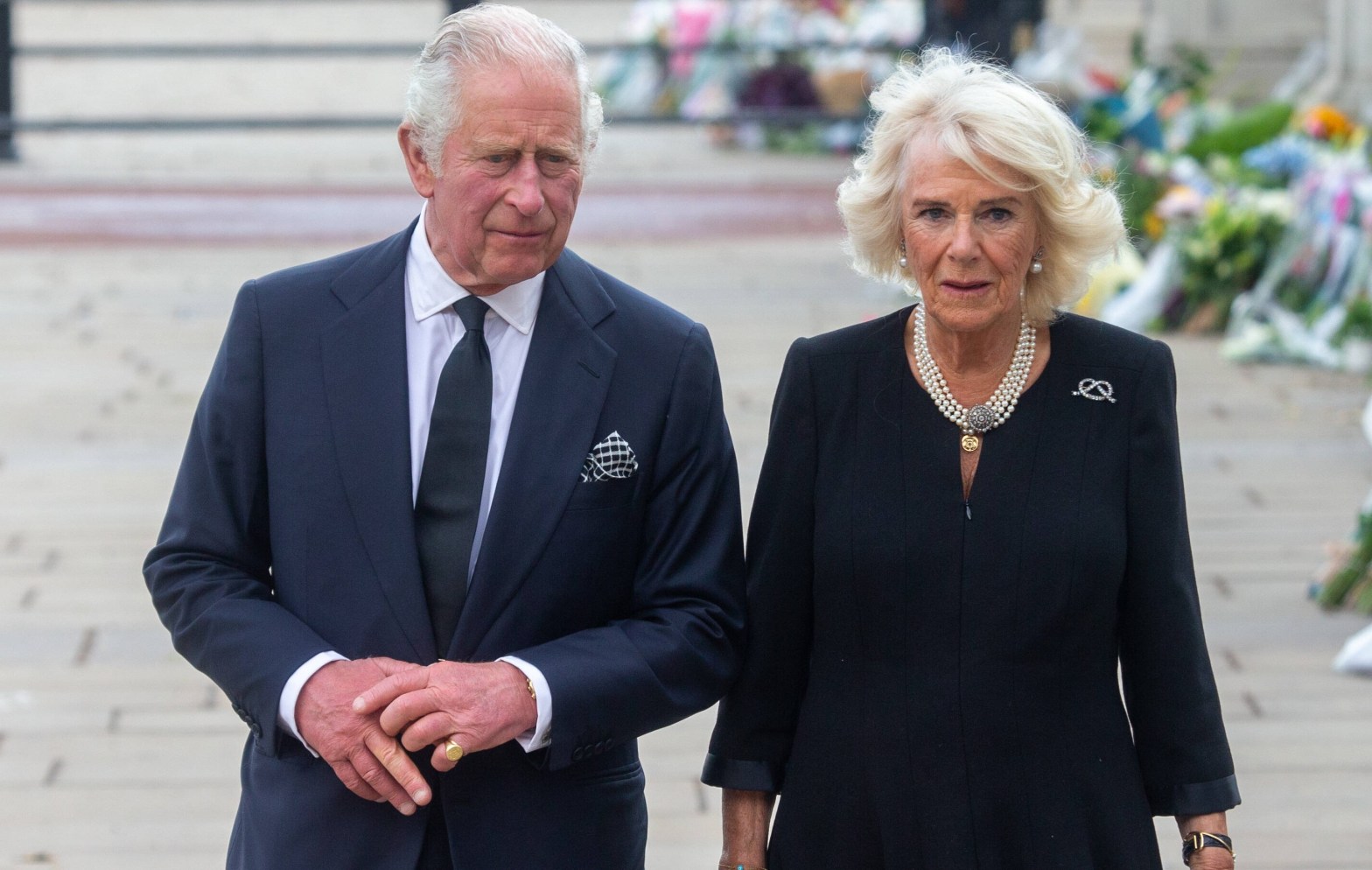 König Charles III. und Camilla: „In Tränen ausgebrochen“ – Royals-Expertin enthüllt emotionalen Moment