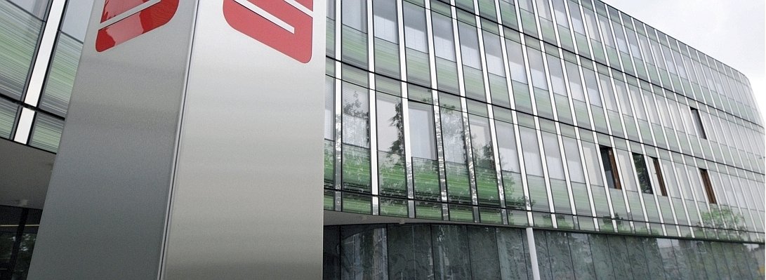 Sparkasse in Oberhausen--656x240.jpg