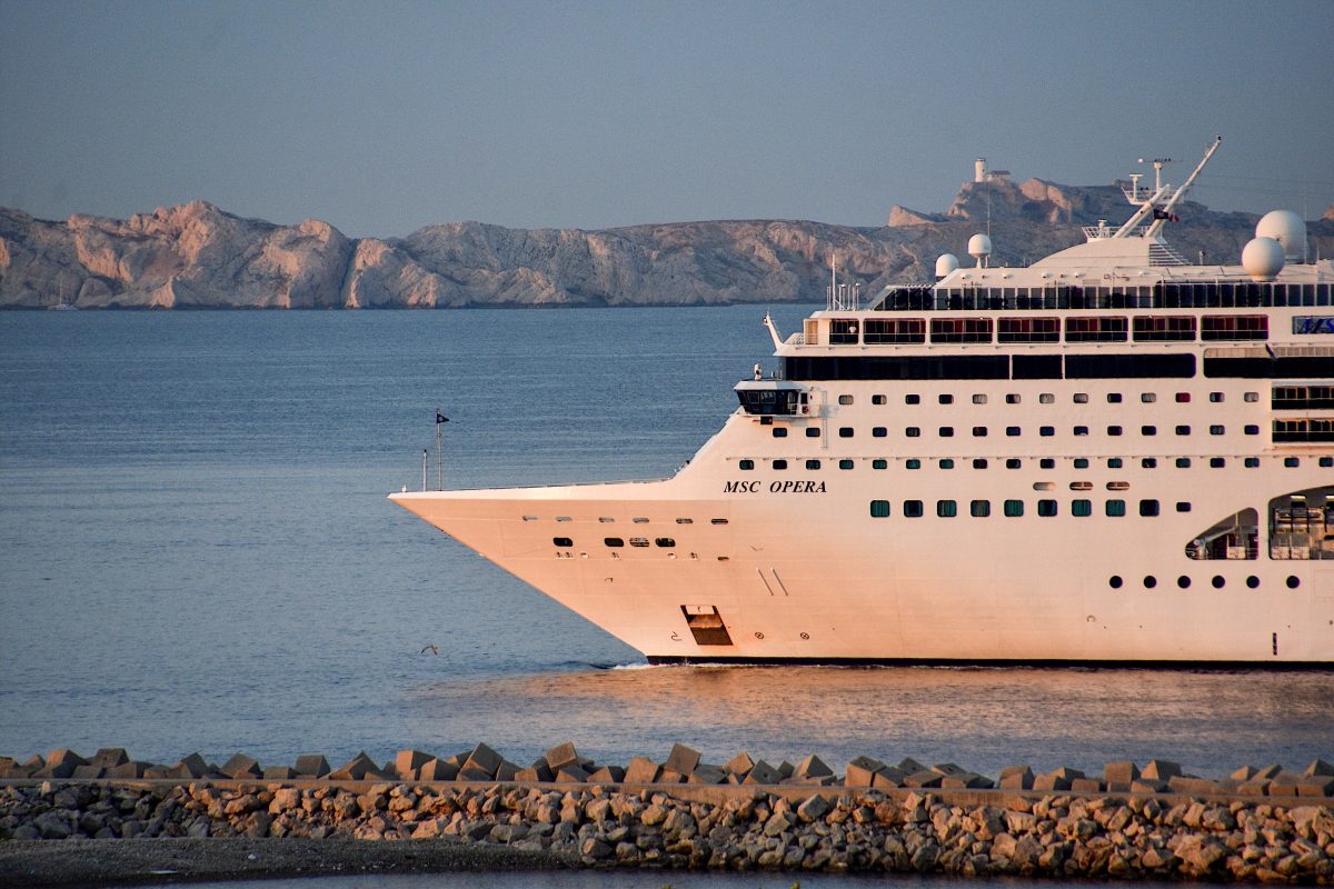 Kreuzfahrt-Schiff MSC Opera