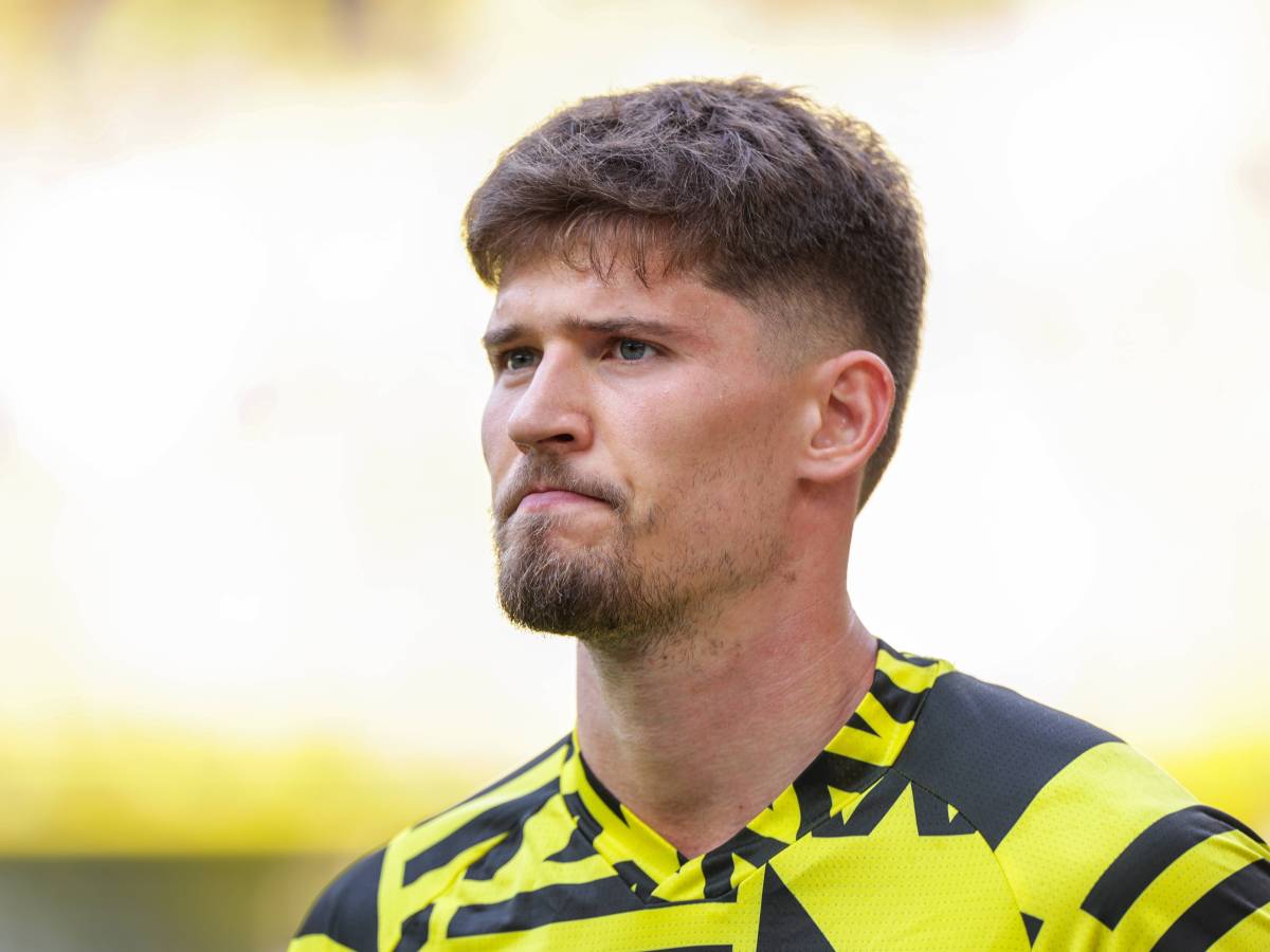 Gregor Kobel Borussia Dortmund