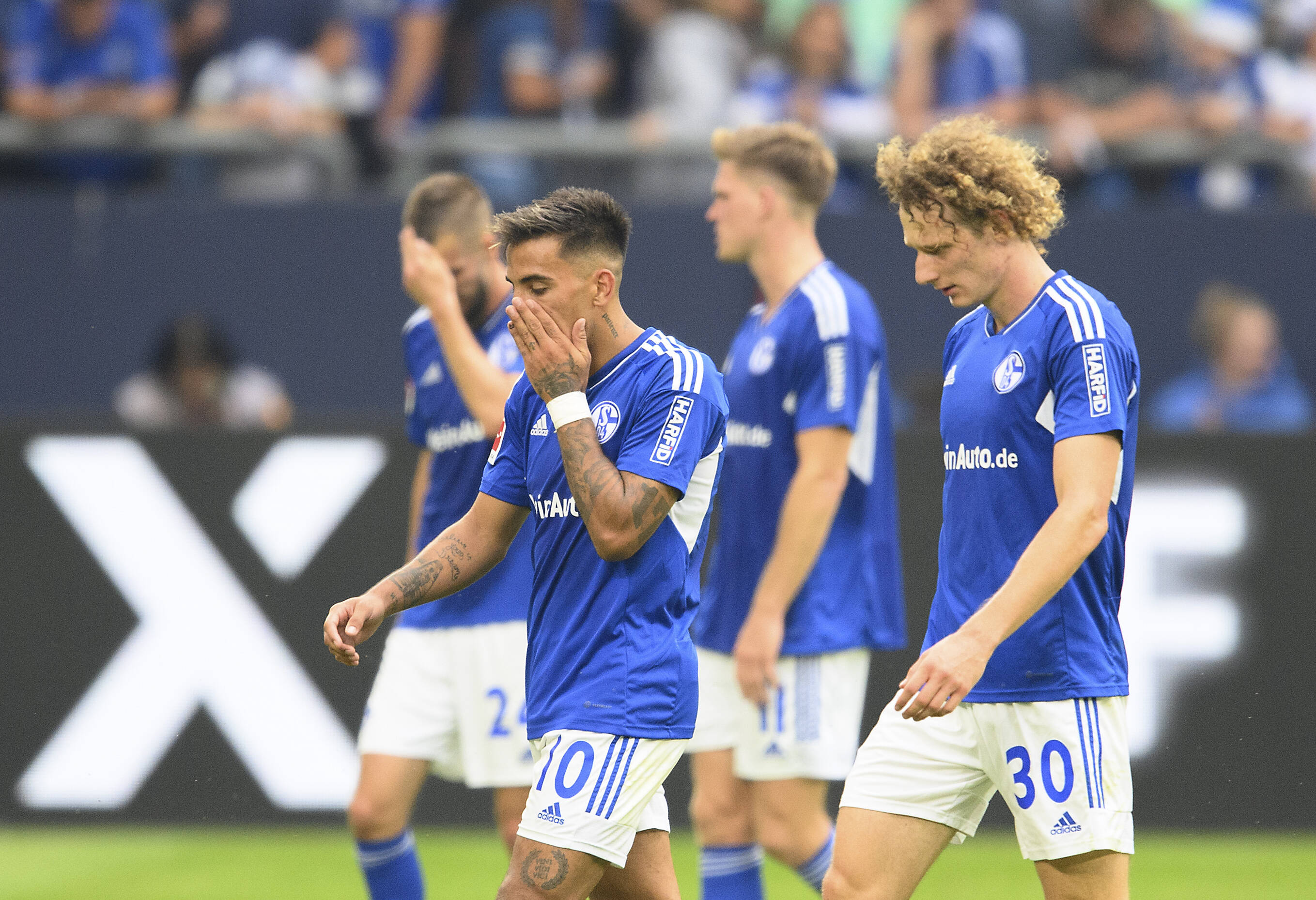 FC Schalke 04: Nach Schock-Nachricht – S04-Star Meldet Sich Zu Wort ...