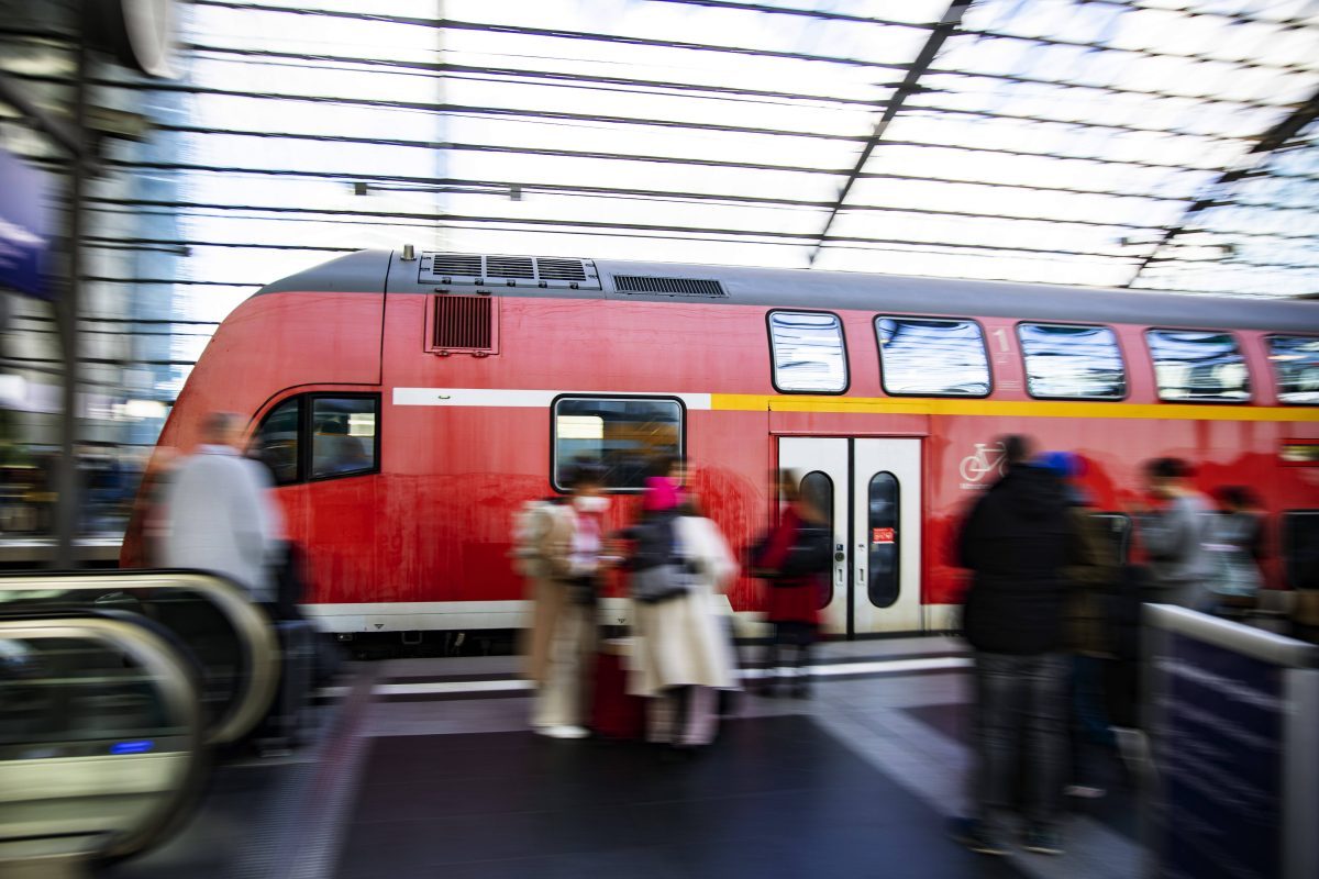 Deutsche Bahn Plant Wichtige Änderung Für Züge - Pendler Jubeln ...