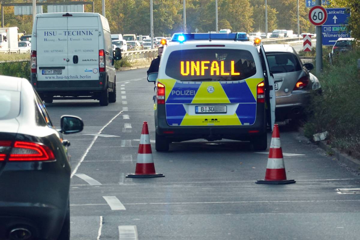 Auf der A44 bei Dortmund hat sich ein schwerer Unfall ereignet (Symbolbild).