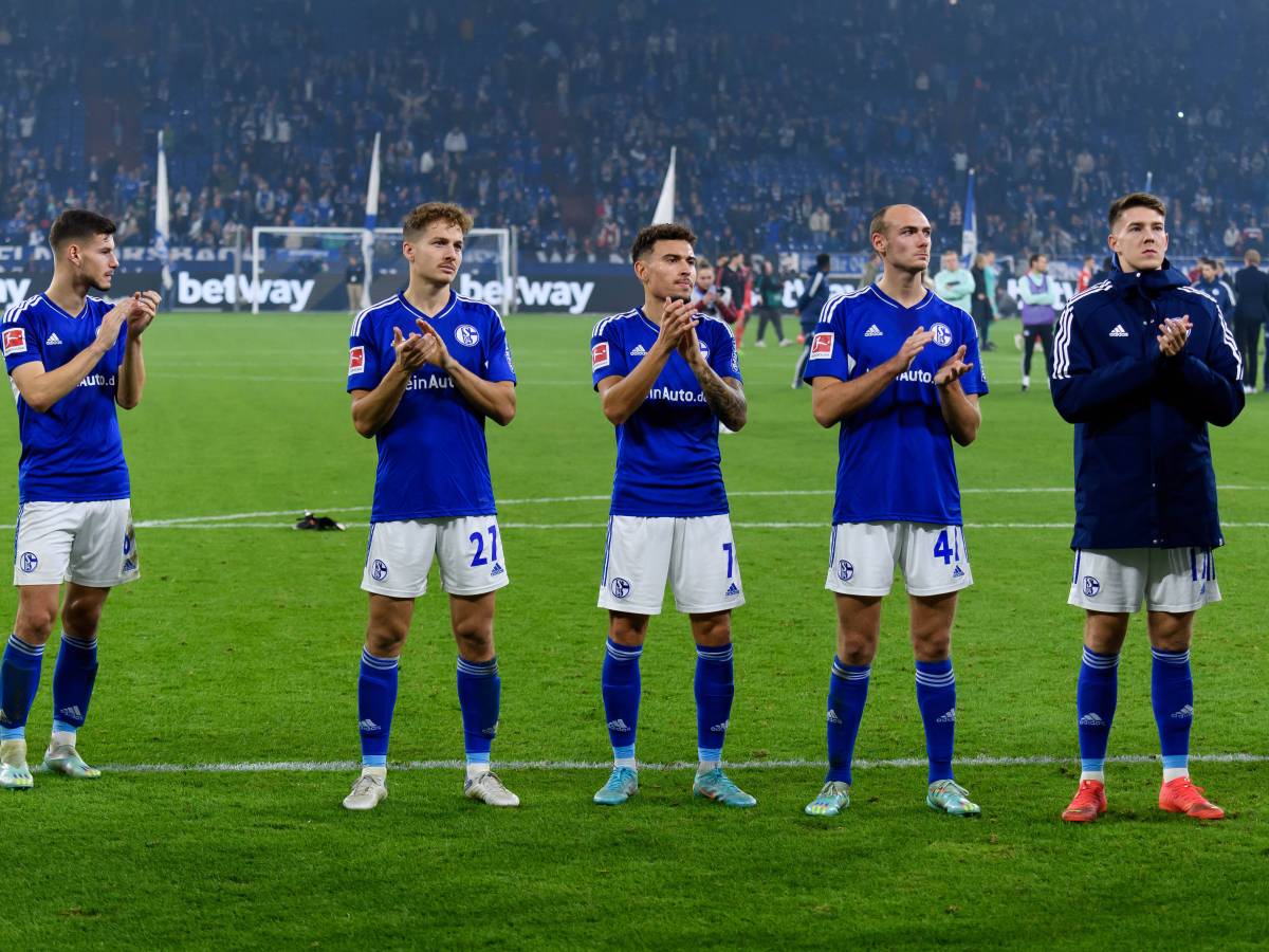 Beim FC Schalke 04 könnten einige Stars auf die Tribüne wandern.