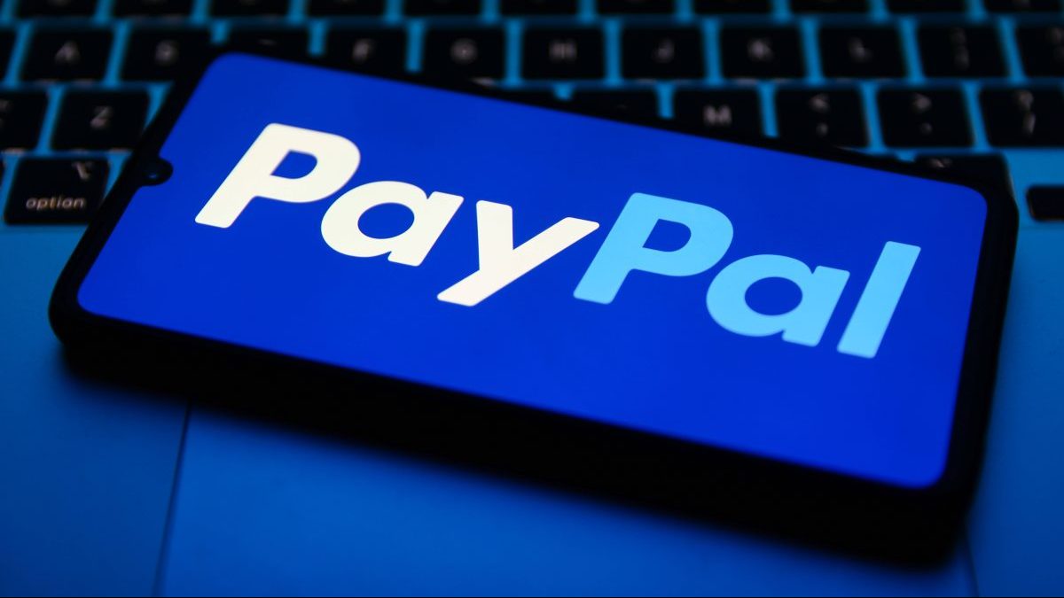 Paypal Logo auf Smartphone