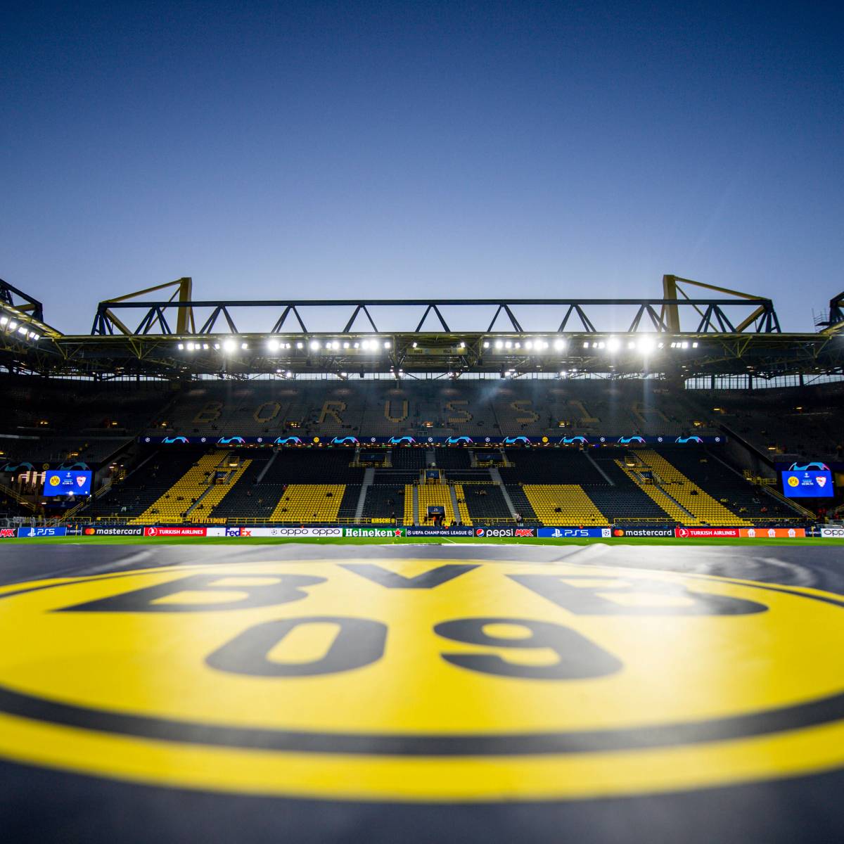 Borussia Dortmund: Gemeine Betrugsmasche! Falsche BVB-Mitarbeiter greifen zu fiesem Trick