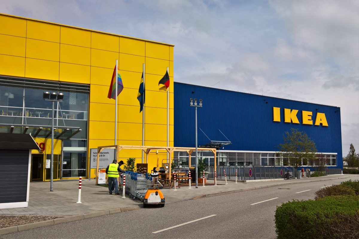 Ikea MÃ¶belhaus AuÃŸenansicht