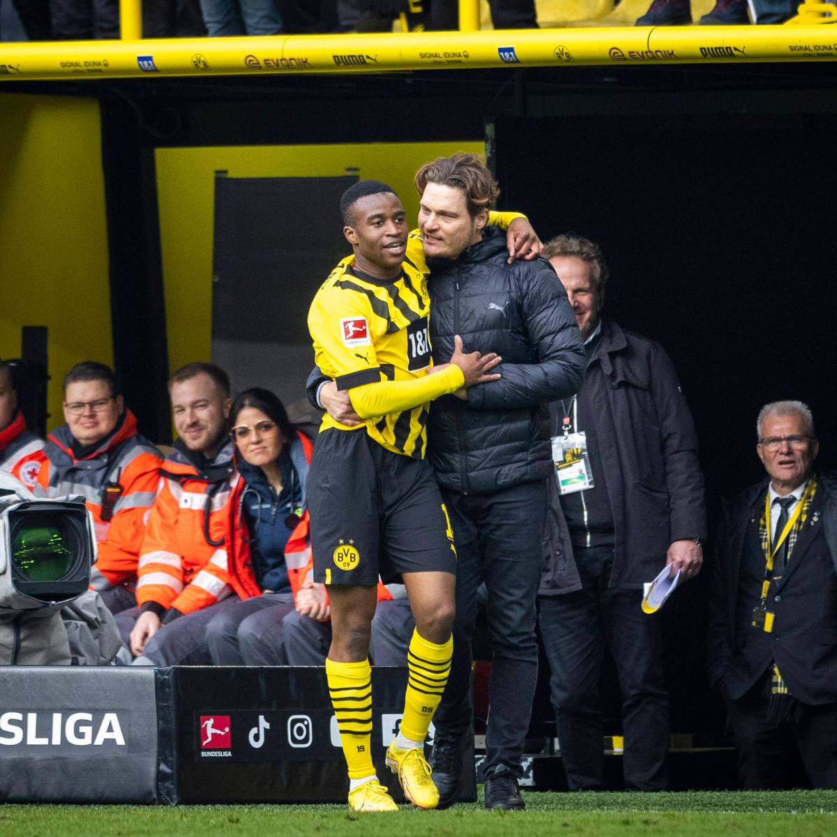 Borussia Dortmund: Matchwinner verrät Details- DAS sagte Terzic vor dem Spiel zu Moukoko