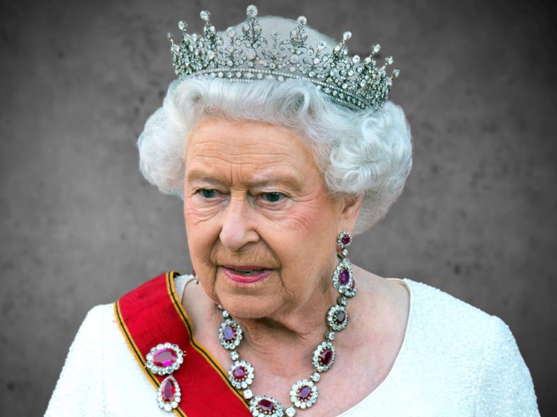 Queen Elizabeth II.: Nach neuer Statue gehen Fans auf die Barrikaden