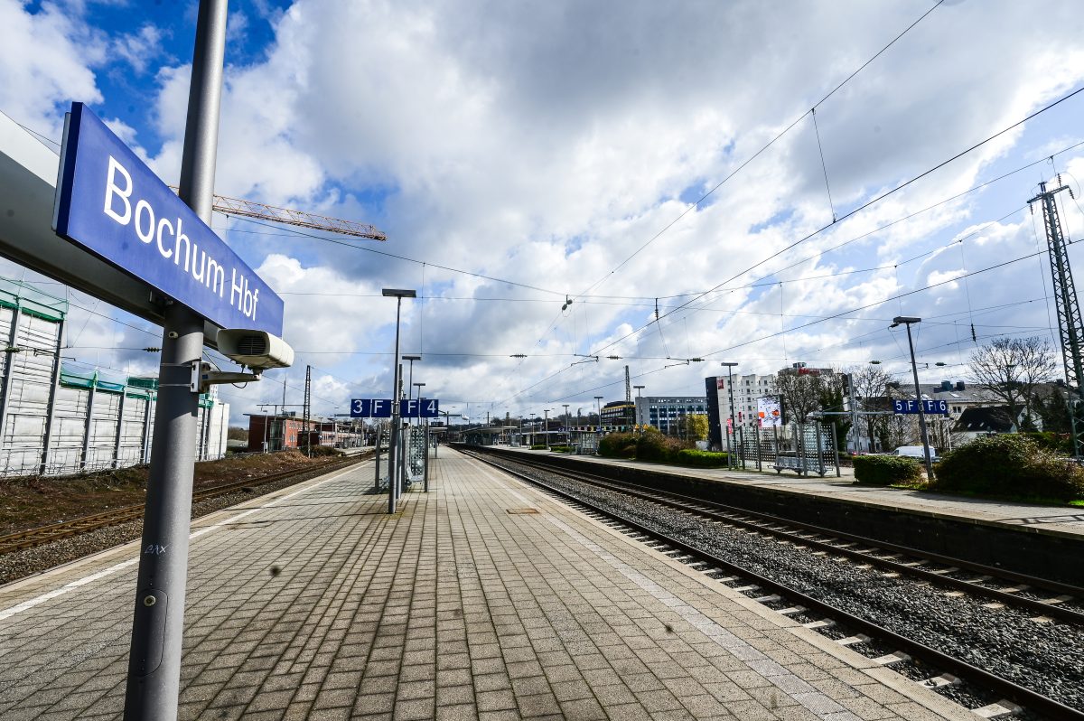 Bochum: Vandalismus! Wichtige Nachricht Für Alle Bahn-Pendler ...