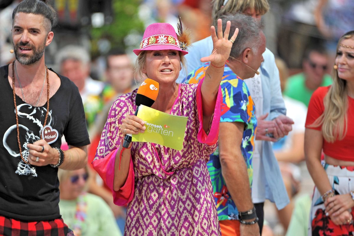 TV garden: kiwi fuori di sé – gli spettatori prendono d’assalto il palco