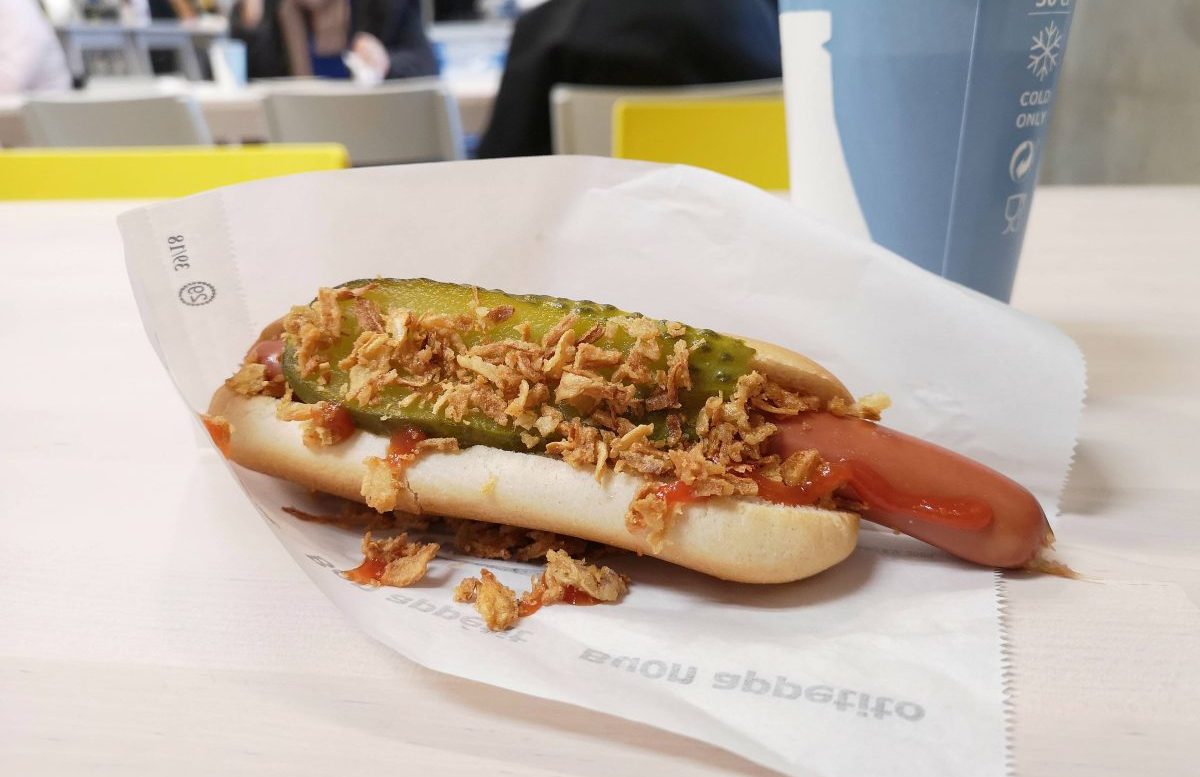 Welche Hot Dogs gibt es bei IKEA?